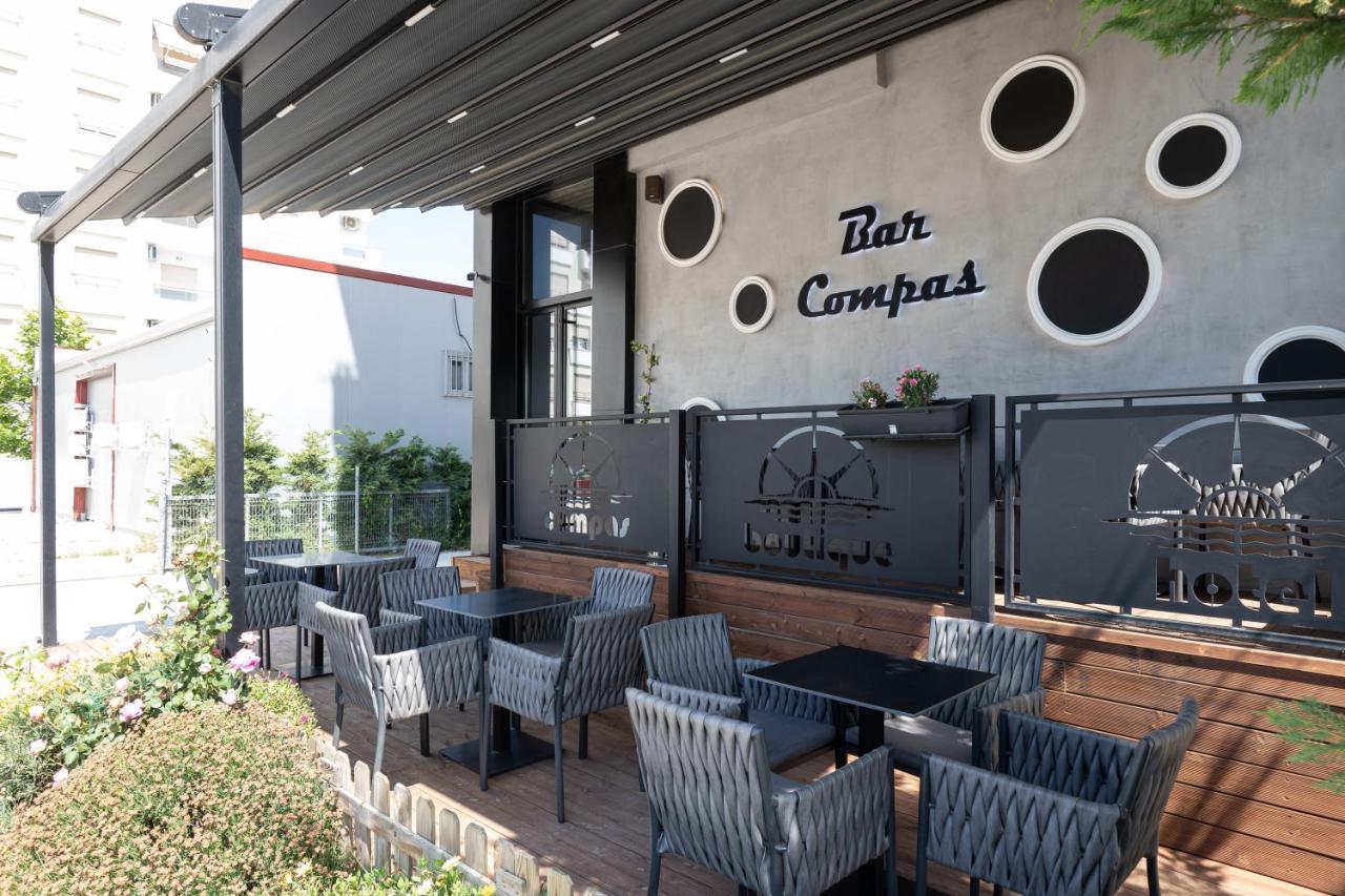 Compas Boutique Hotel Golem  Buitenkant foto